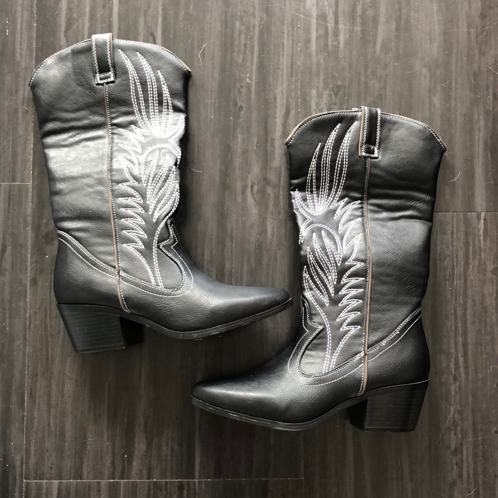 Western Embroidered Boots